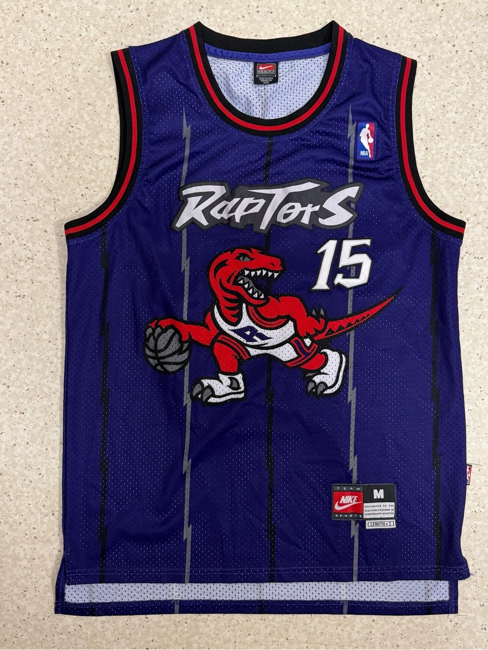Vintage Nike Toronto Raptors Vince Carter #15 Purple Basketball Jersey